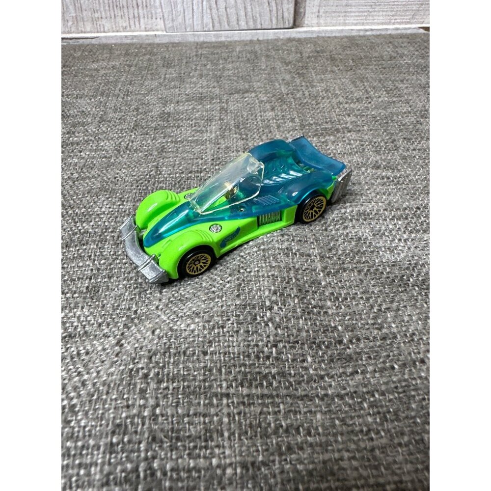 Vintage 1995 Hot Wheels Road Rocket Die Cast Car Green & Blue Collectible